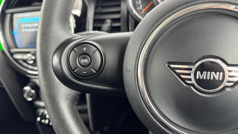 MINI Hatchback 1.5 Cooper Classic II 5dr Petrol Hatchback